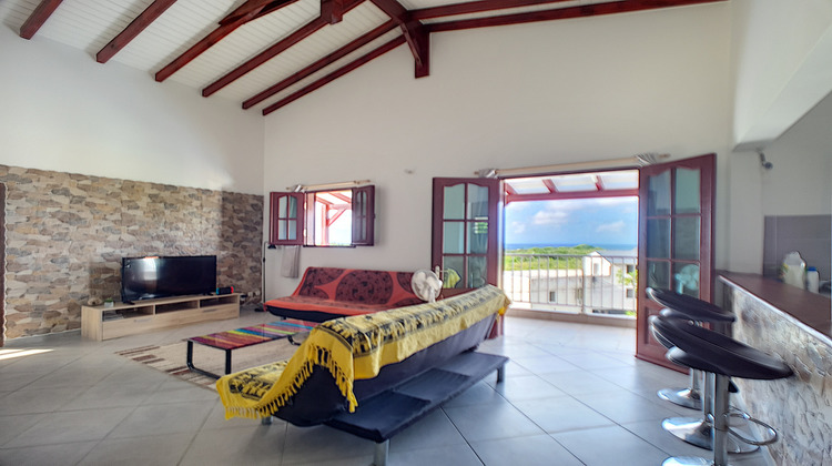 Ma-Cabane - Location Appartement Sainte anne, 155 m²