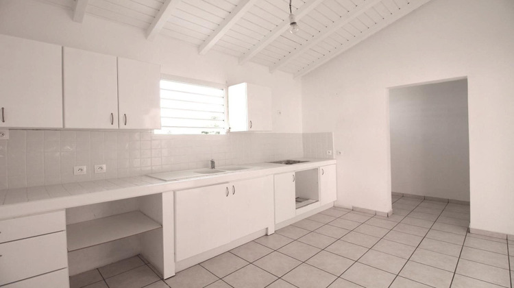 Ma-Cabane - Location Appartement Sainte-Anne, 95 m²