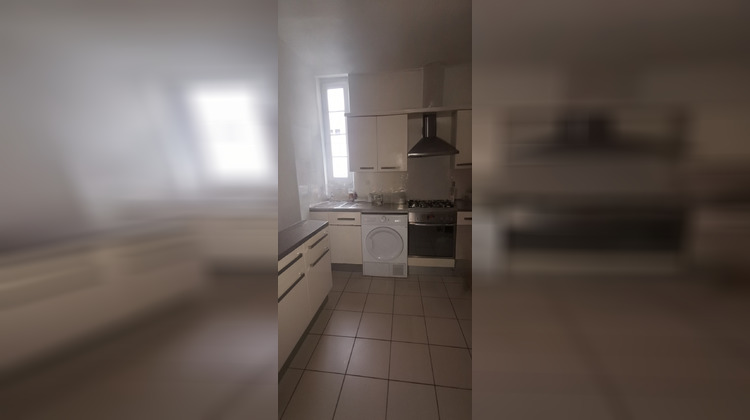 Ma-Cabane - Location Appartement Sainte-Bazeille, 51 m²