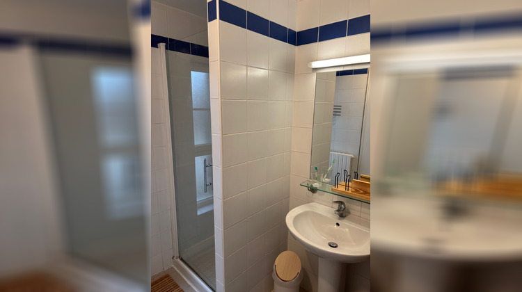 Ma-Cabane - Location Appartement SAINTE-BAZEILLE, 57 m²