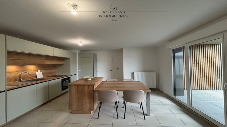 Ma-Cabane - Location Appartement Sainte-Colombe, 65 m²