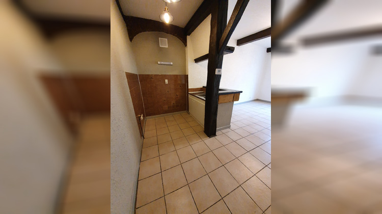 Ma-Cabane - Location Appartement Sainte-colombe, 38 m²
