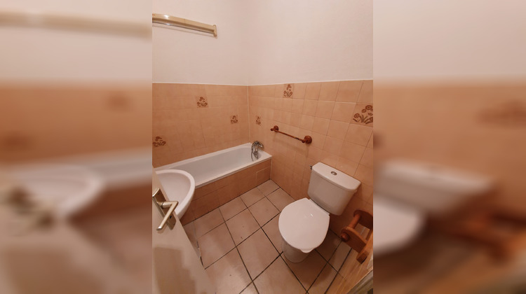 Ma-Cabane - Location Appartement Sainte-colombe, 38 m²