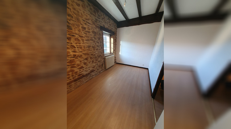 Ma-Cabane - Location Appartement Sainte-Colombe, 43 m²