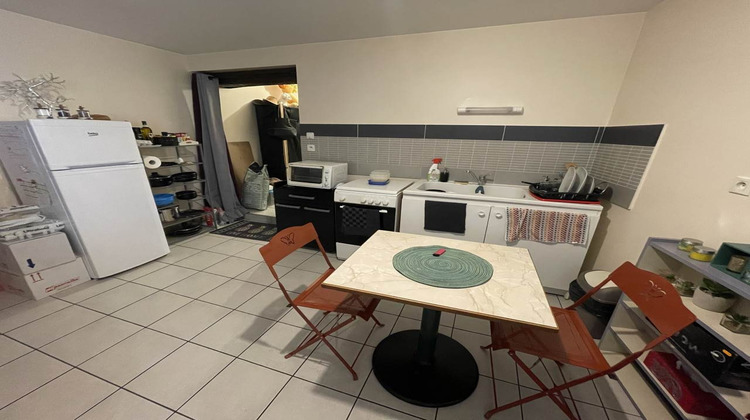 Ma-Cabane - Location Appartement Sainte-Colombe, 40 m²