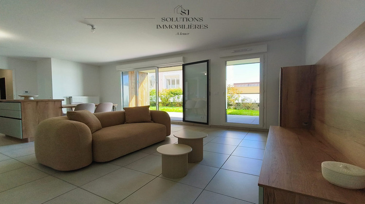 Ma-Cabane - Location Appartement Sainte-Colombe, 65 m²