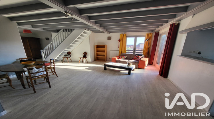 Ma-Cabane - Location Appartement Sainte-Consorce, 73 m²