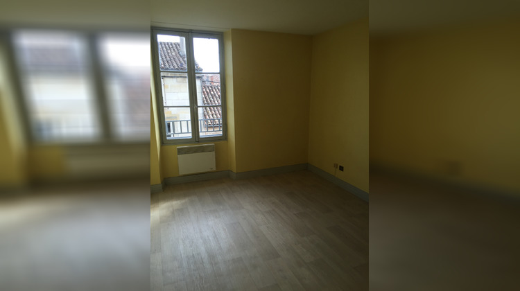 Ma-Cabane - Location Appartement Sainte-Foy-la-Grande, 39 m²