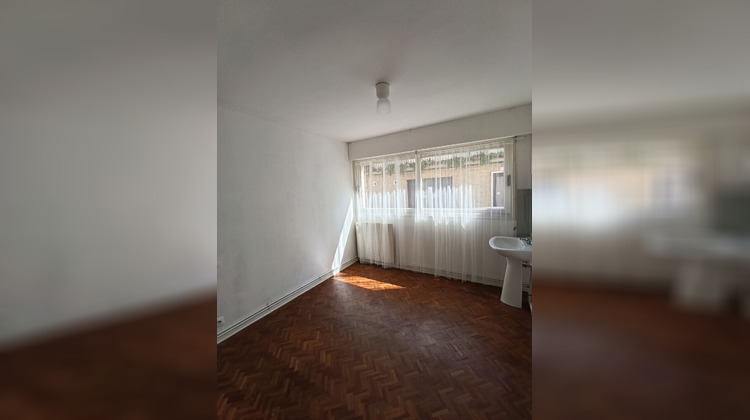 Ma-Cabane - Location Appartement SAINTE-FOY-LA-GRANDE, 63 m²