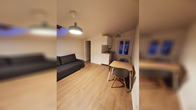 Ma-Cabane - Location Appartement SAINTE-FOY-LES-LYON, 21 m²