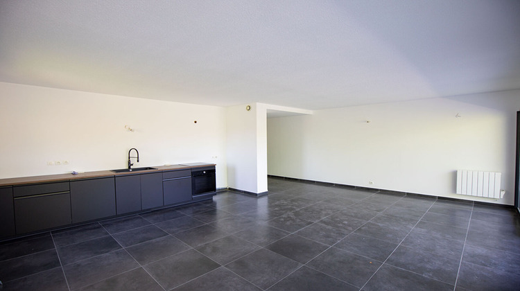 Ma-Cabane - Location Appartement SAINTE-FOY-LES-LYON, 93 m²