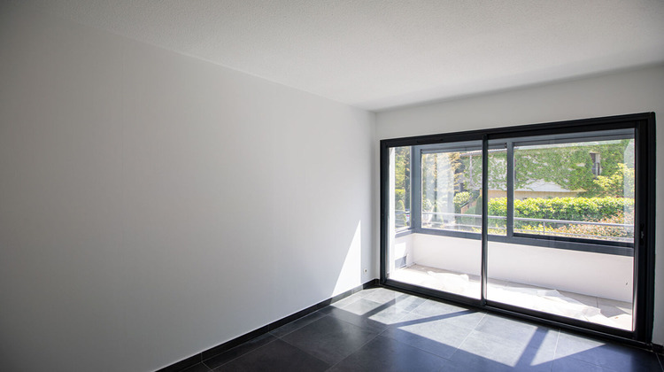 Ma-Cabane - Location Appartement SAINTE-FOY-LES-LYON, 93 m²