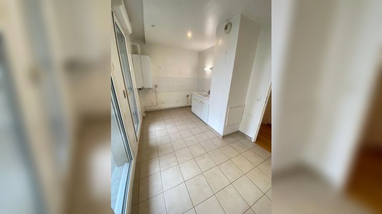 Ma-Cabane - Location Appartement Sainte-Geneviève-des-Bois, 79 m²