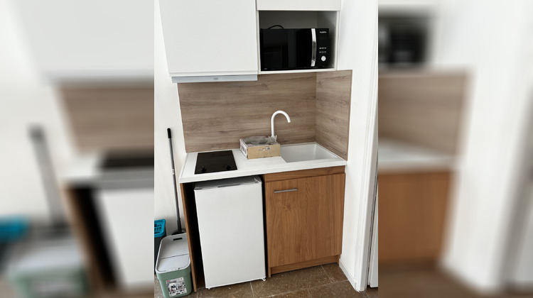 Ma-Cabane - Location Appartement Sainte-Geneviève-des-Bois, 16 m²