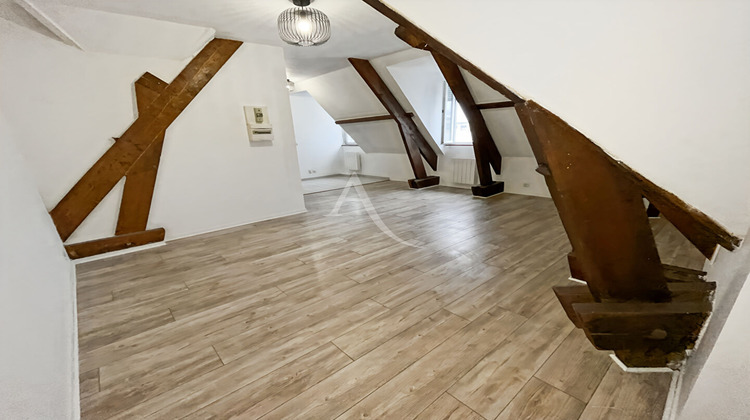 Ma-Cabane - Location Appartement SAINTE-GENEVIEVE-DES-BOIS, 24 m²