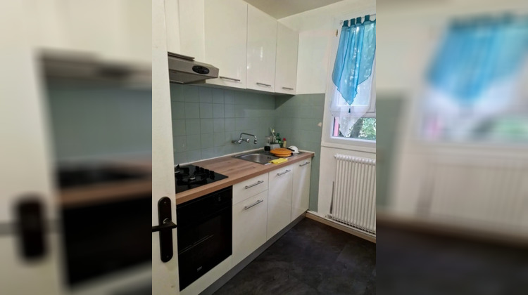 Ma-Cabane - Location Appartement SAINTE GENEVIEVE DES BOIS, 54 m²