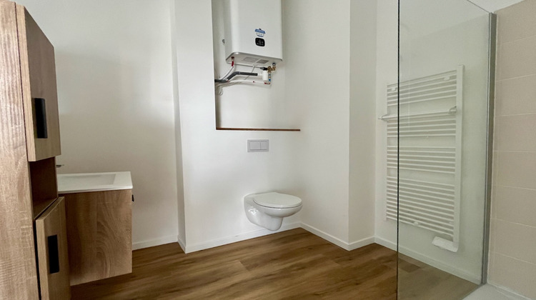 Ma-Cabane - Location Appartement SAINTE-LIVRADE-SUR-LOT, 28 m²