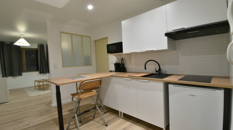 Ma-Cabane - Location Appartement SAINTE LIVRADE SUR LOT, 25 m²