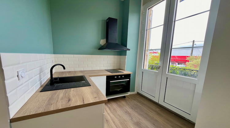 Ma-Cabane - Location Appartement SAINTE-LIVRADE-SUR-LOT, 48 m²