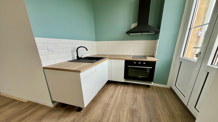 Ma-Cabane - Location Appartement SAINTE-LIVRADE-SUR-LOT, 48 m²