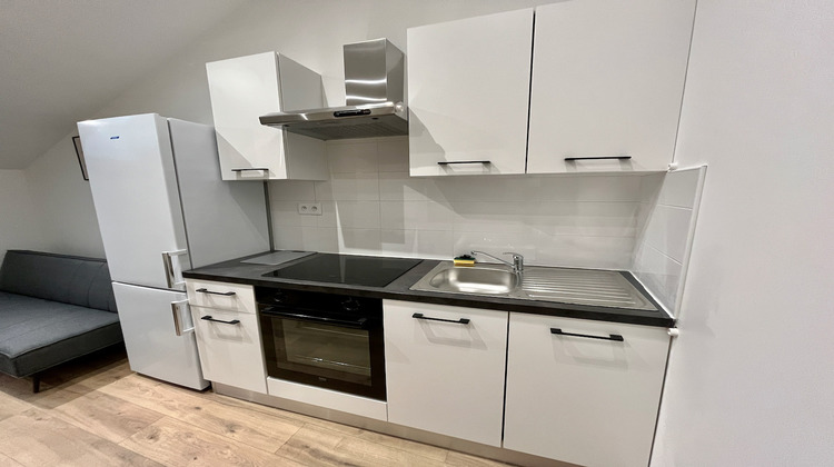 Ma-Cabane - Location Appartement SAINTE-LIVRADE-SUR-LOT, 40 m²