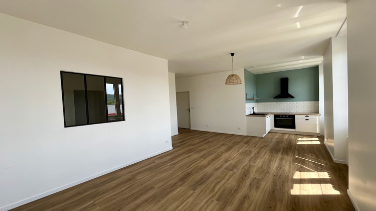 Ma-Cabane - Location Appartement SAINTE-LIVRADE-SUR-LOT, 47 m²
