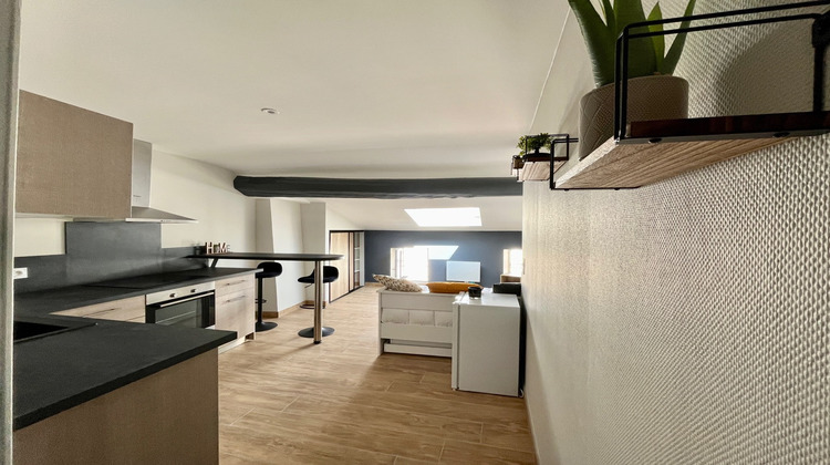 Ma-Cabane - Location Appartement SAINTE-LIVRADE-SUR-LOT, 23 m²