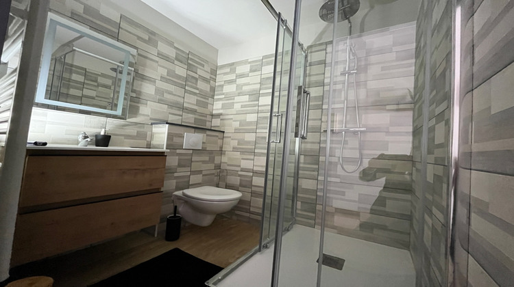 Ma-Cabane - Location Appartement SAINTE-LIVRADE-SUR-LOT, 23 m²