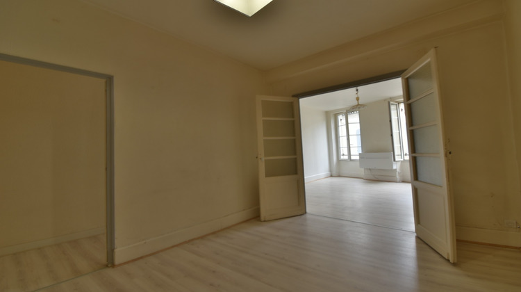 Ma-Cabane - Location Appartement SAINTE LIVRADE SUR LOT, 47 m²