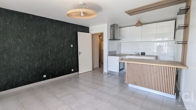 Ma-Cabane - Location Appartement SAINTE-LUCE-SUR-LOIRE, 43 m²