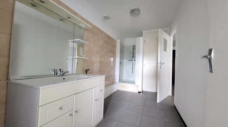 Ma-Cabane - Location Appartement Sainte-Marguerite, 56 m²