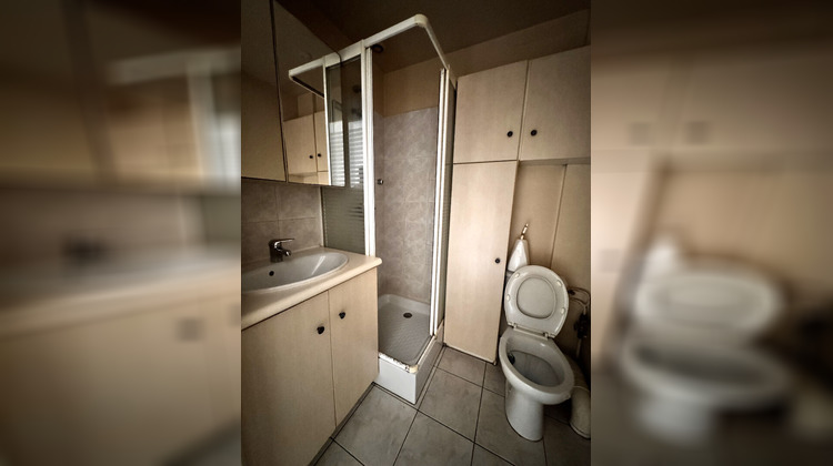 Ma-Cabane - Location Appartement SAINTE-PAZANNE, 18 m²
