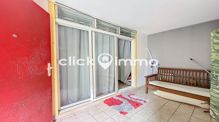 Ma-Cabane - Location Appartement Sainte rose, 66 m²