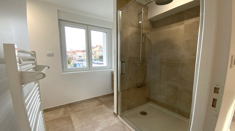 Ma-Cabane - Location Appartement SAINTE-SAVINE, 53 m²