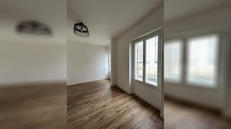 Ma-Cabane - Location Appartement Saintes, 40 m²