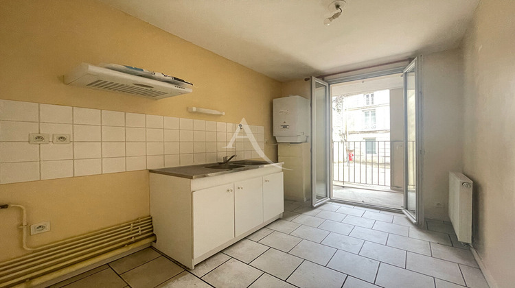 Ma-Cabane - Location Appartement SAINTES, 50 m²