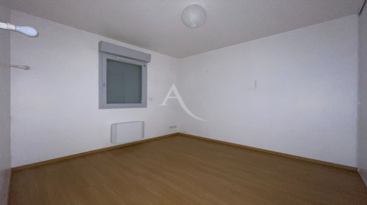 Ma-Cabane - Location Appartement SAINTES, 42 m²