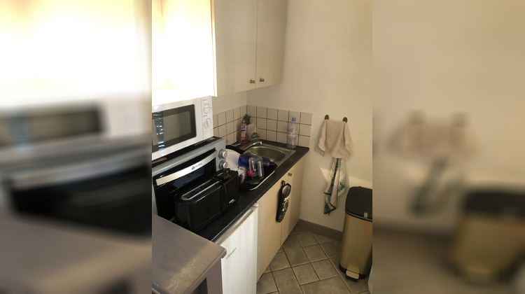 Ma-Cabane - Location Appartement Saintes, 20 m²