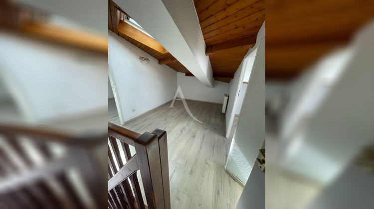 Ma-Cabane - Location Appartement SAINTES, 77 m²