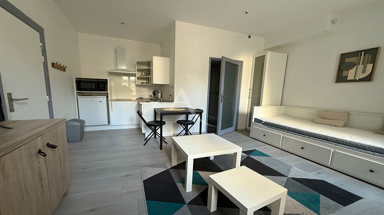 Ma-Cabane - Location Appartement SAINTES, 17 m²