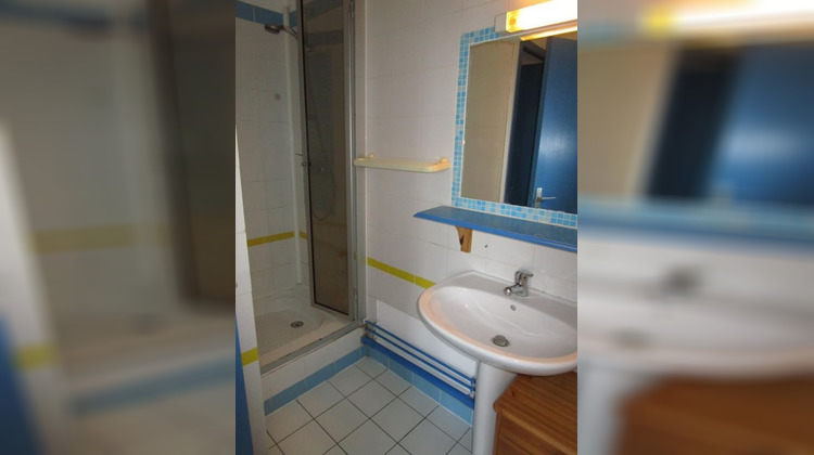 Ma-Cabane - Location Appartement Saintes, 43 m²