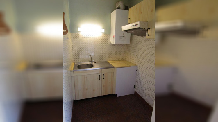 Ma-Cabane - Location Appartement Saintes, 39 m²