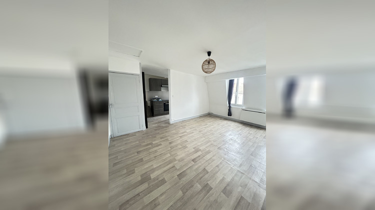 Ma-Cabane - Location Appartement Saintes, 41 m²