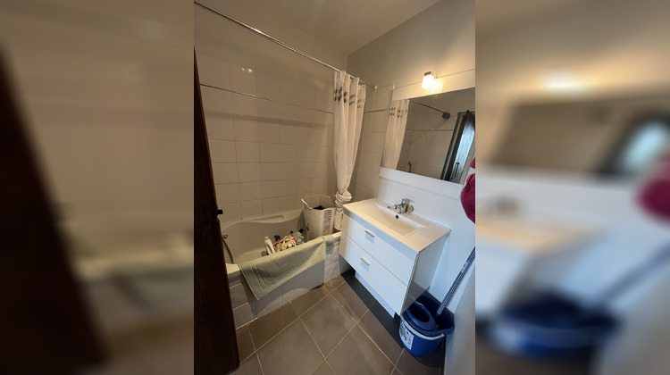 Ma-Cabane - Location Appartement Saintes, 48 m²