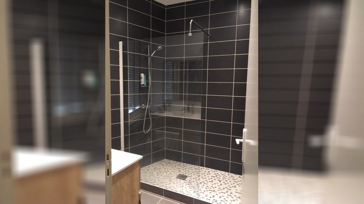 Ma-Cabane - Location Appartement Saintes, 89 m²