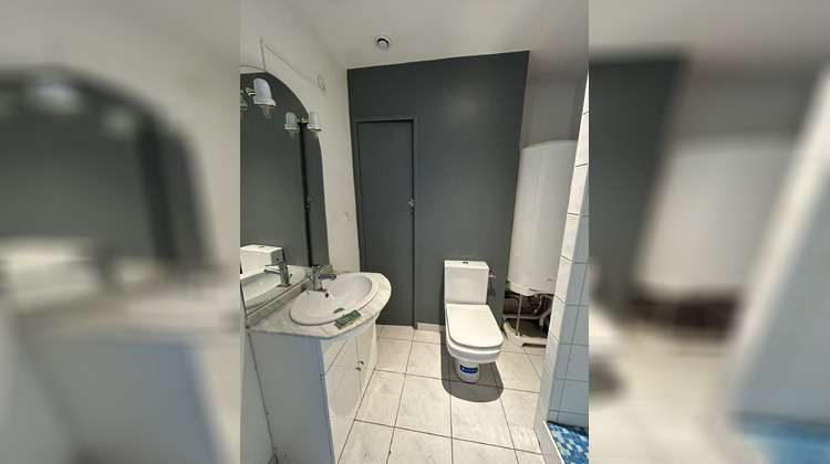 Ma-Cabane - Location Appartement Saintes, 25 m²