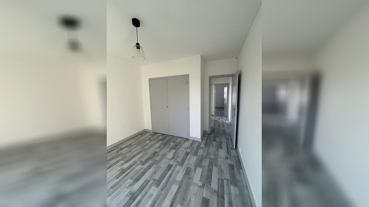 Ma-Cabane - Location Appartement Saintes, 70 m²