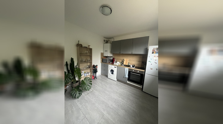 Ma-Cabane - Location Appartement Saintes, 70 m²