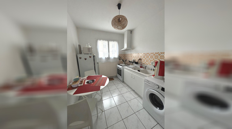 Ma-Cabane - Location Appartement Saintes, 44 m²