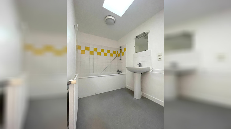 Ma-Cabane - Location Appartement Saintes, 43 m²